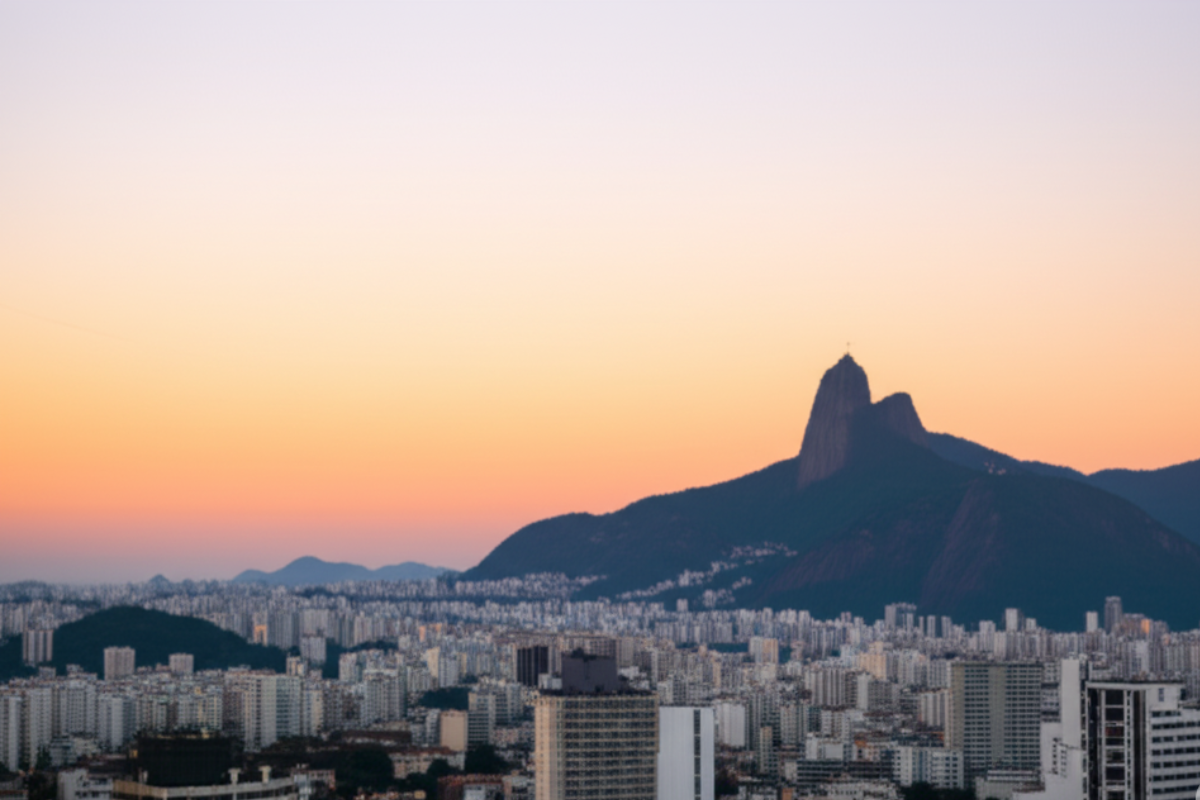 Silent Saboteurs: The Impact of Pollution and Toxins on Your Gut Health (and What You Can Do in Belo Horizonte)